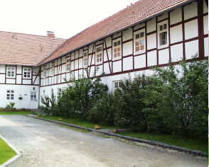 Innenhof Eing�nge zu den Ferienwohnungen